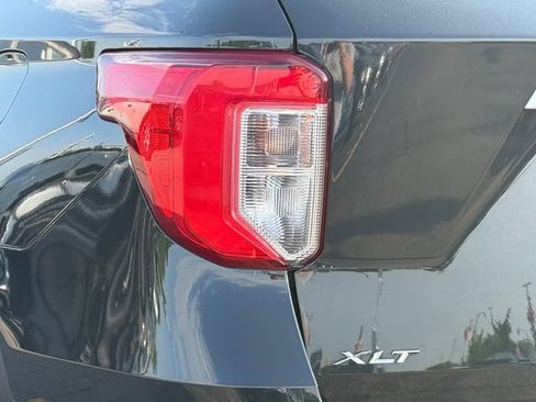 Certified 2023 Ford Explorer XLT w/ Equipment Group 202A AWD/4WD image 29