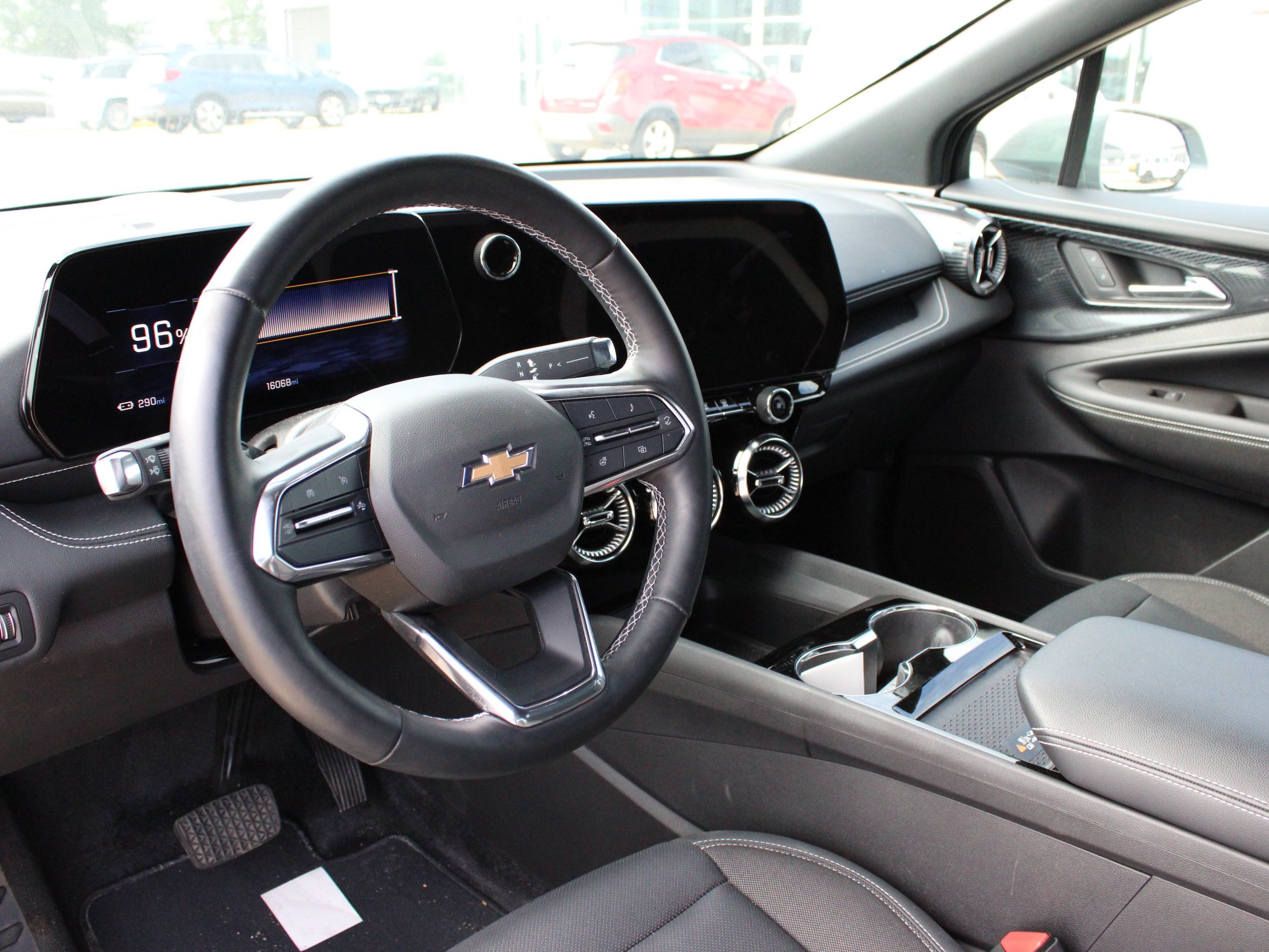 Used 2024 Chevrolet Blazer EV LT AWD/4WD image 11
