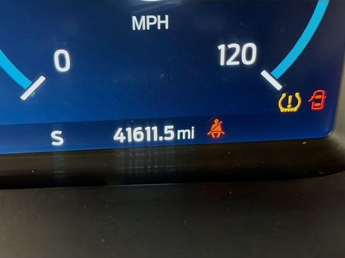 Used 2022 Ford F150 Lariat AWD/4WD image 14