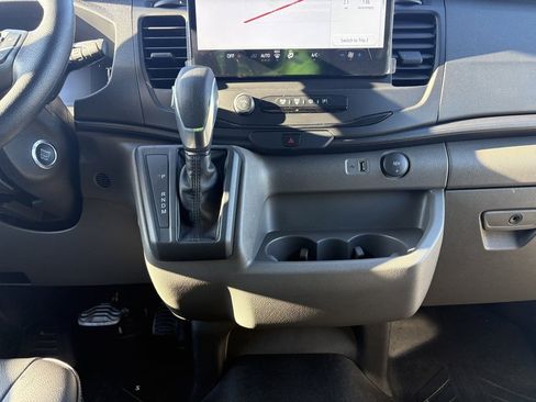 New 2026 Ford Transit 250 148 Medium Roof w/ Load Area Protection Package image 24