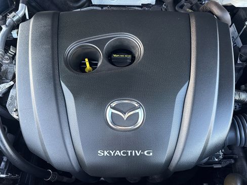 Used 2023 MAZDA CX-5 AWD 2.5 S w/ Premium Package image 4