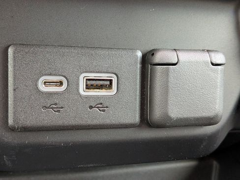 Used 2020 Chevrolet Silverado 1500 RST w/ All-Star Edition image 24