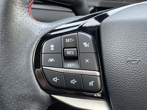 Used 2023 Ford Explorer ST-Line w/ Class IV Trailer Tow Package image 25