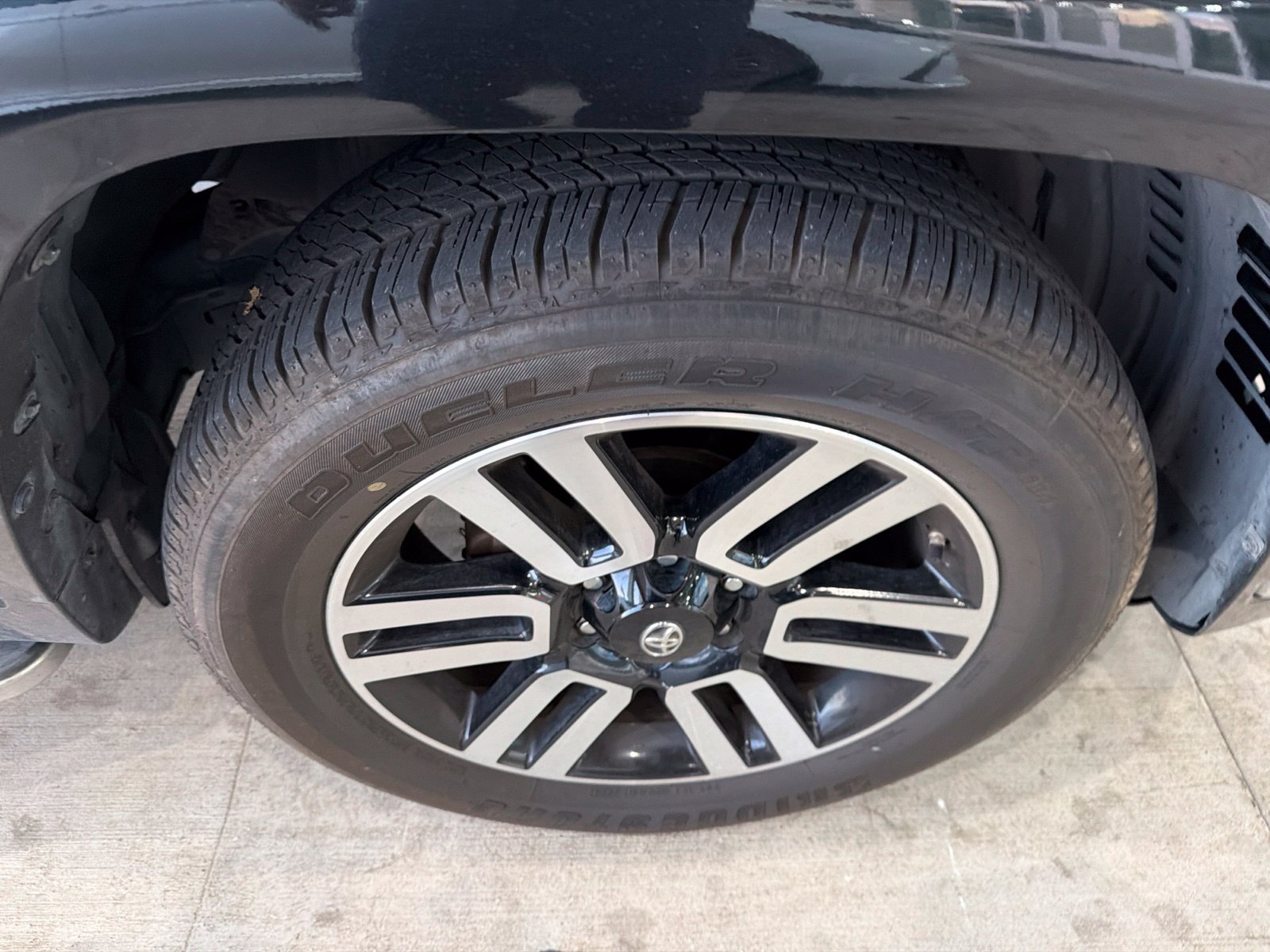 Used 2015 Toyota 4Runner Limited AWD/4WD image 24