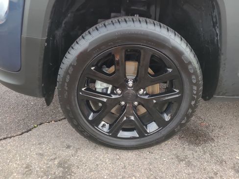 Certified 2023 Jeep Renegade Altitude w/ Sun/Sound Group image 16