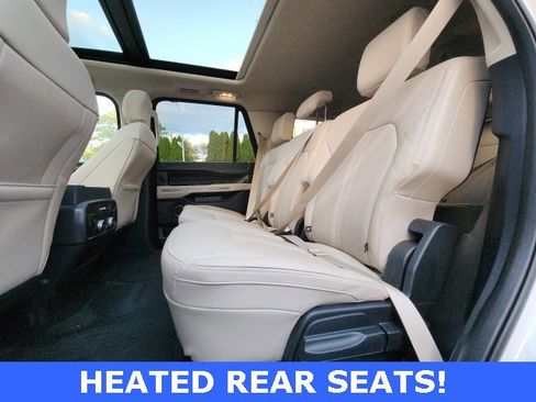 Used 2022 Ford Expedition Platinum image 8