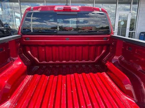 Certified 2024 Chevrolet Colorado Z71 w/ Z71 Convenience Package 2 AWD/4WD image 7