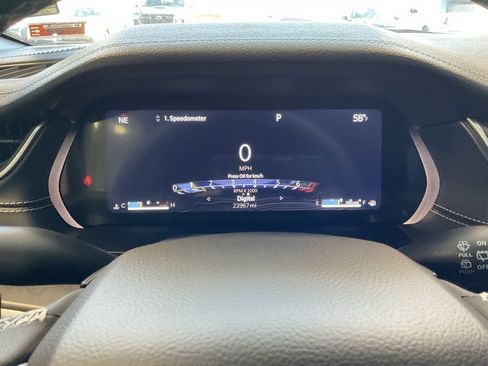 Used 2024 Jeep Grand Cherokee L Limited image 13