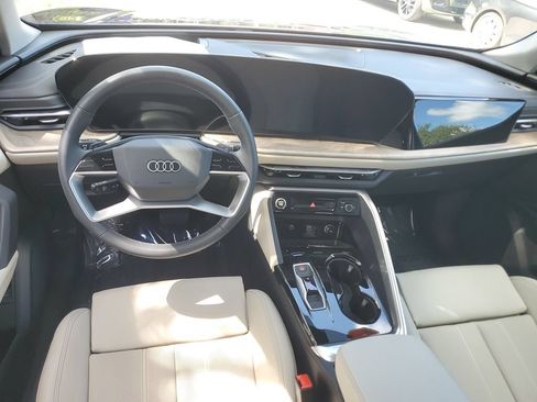 Certified 2025 Audi Q5 Premium Plus w/ Premium Plus AWD/4WD image 19
