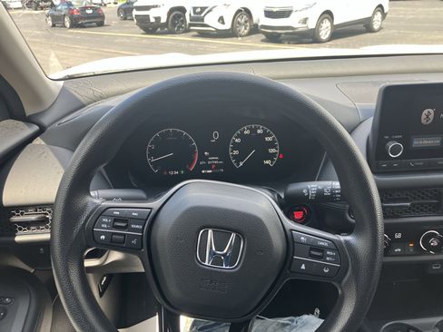 Used 2023 Honda HR-V LX image 21