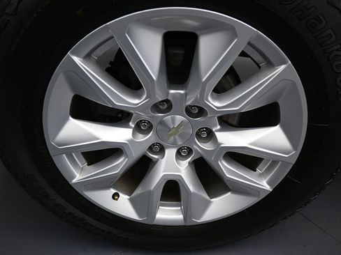 Used 2022 Chevrolet Silverado 1500 Custom RWD image 41