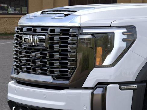 New 2026 GMC Sierra 2500 Denali Ultimate image 14