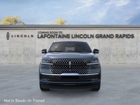 New 2026 Lincoln Navigator L Reserve AWD/4WD image 6