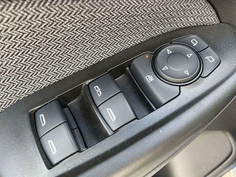 Used 2023 Chevrolet TrailBlazer LT w/ Convenience Package FWD image 13