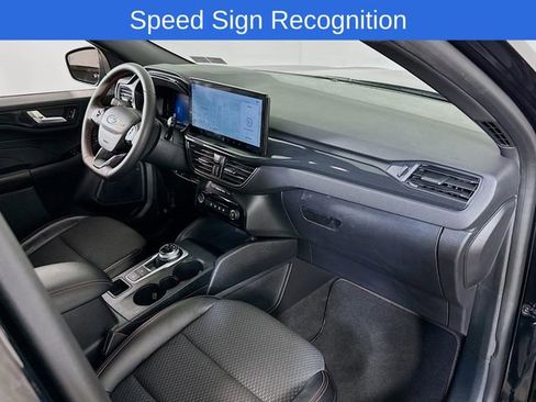 Certified 2023 Ford Escape ST-Line w/ Tech Pack #1 FWD image 22