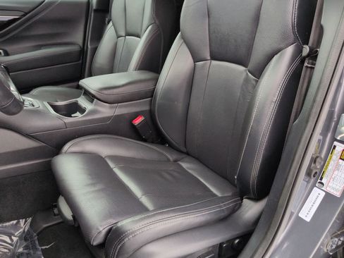 Used 2022 Subaru Outback Limited image 17