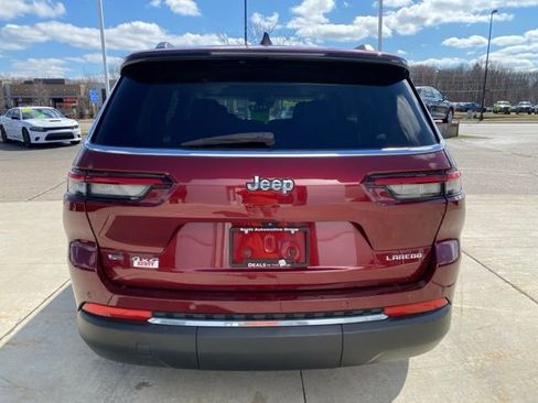 Used 2022 Jeep Grand Cherokee L Laredo w/ Luxury Tech Group I image 4