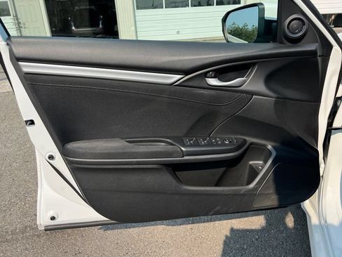 Used 2021 Honda Civic EX image 16