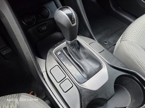 Used 2016 Hyundai Santa Fe Sport image 24