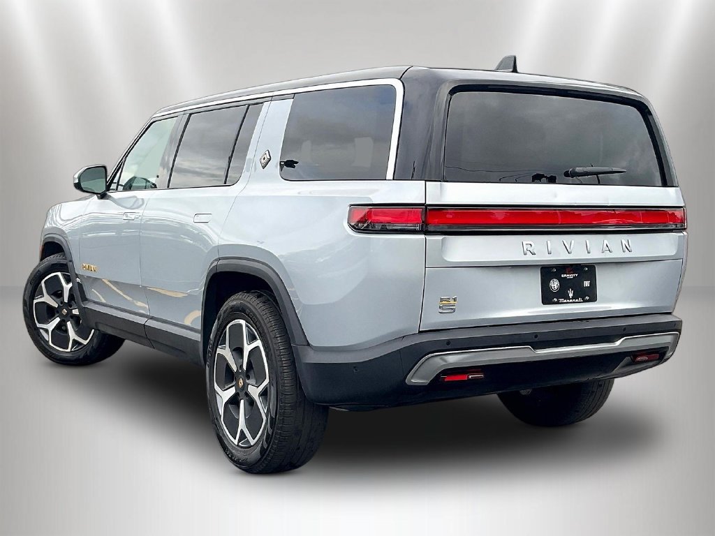 Used 2024 Rivian R1S Adventure Quad AWD/4WD image 4
