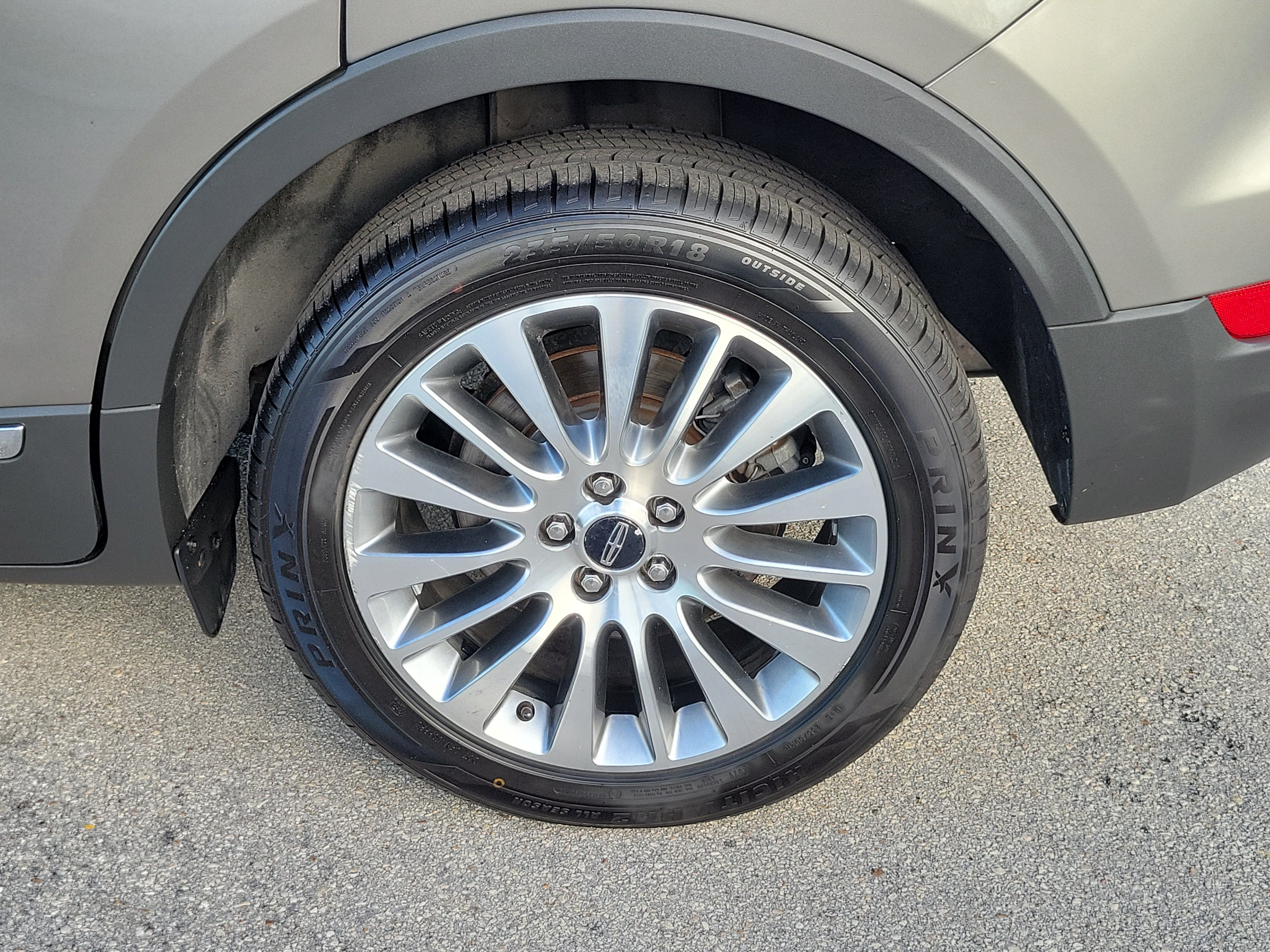 Used 2017 Lincoln MKC Reserve FWD image 28