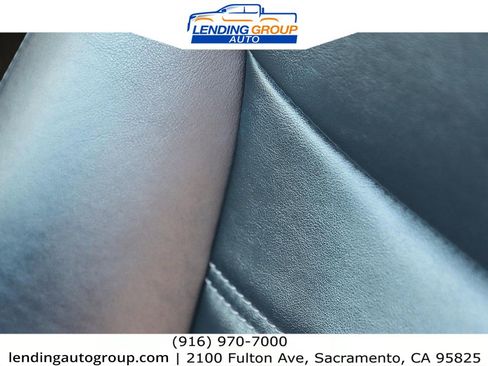 Used 2019 Toyota RAV4 XLE Premium image 24