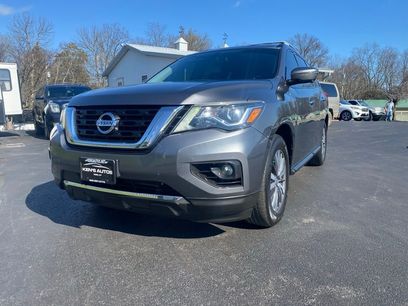 Used 2018 Nissan Pathfinder SL