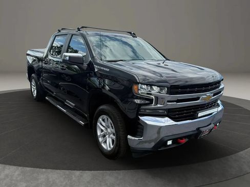 Used 2019 Chevrolet Silverado 1500 LT w/ All-Star Edition AWD/4WD image 5