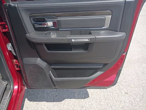 Used 2014 RAM 1500 Limited AWD/4WD image 38