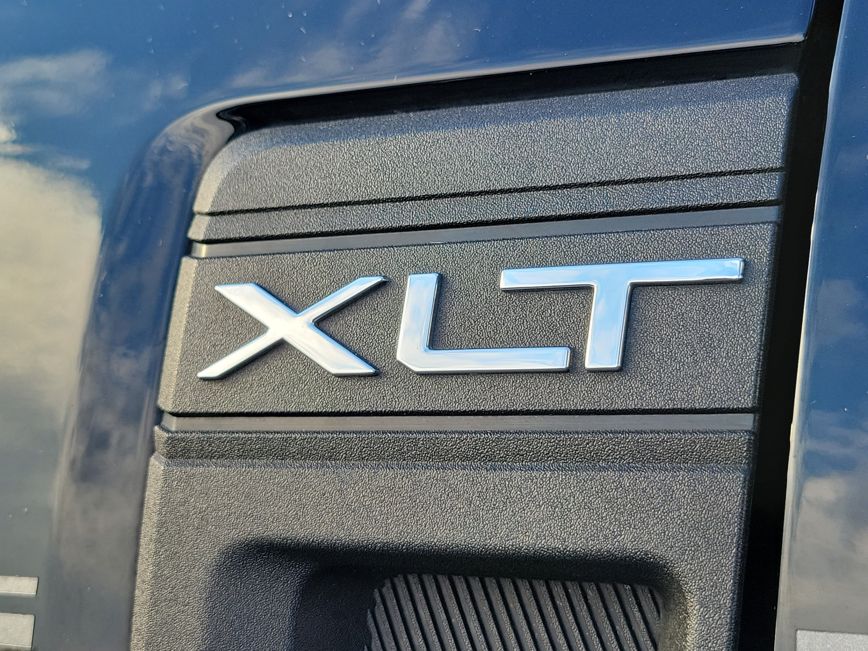 Certified 2022 Ford Maverick XLT w/ Equipment Group 300A Standard AWD/4WD image 7