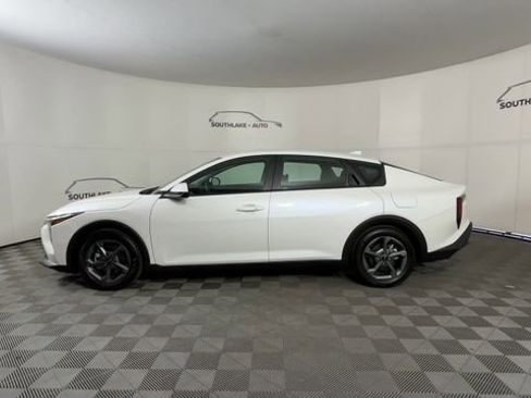 Certified 2025 Kia K4 LXS image 5