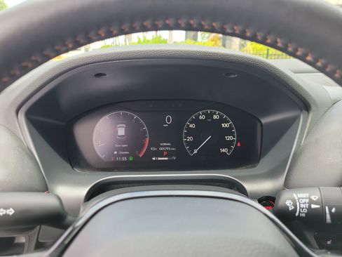 Used 2024 Honda HR-V Sport image 33