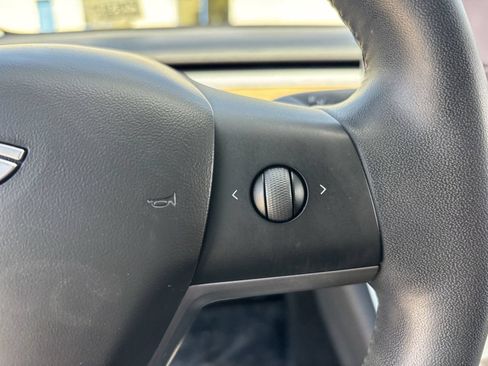 Used 2020 Tesla Model 3 RWD image 29
