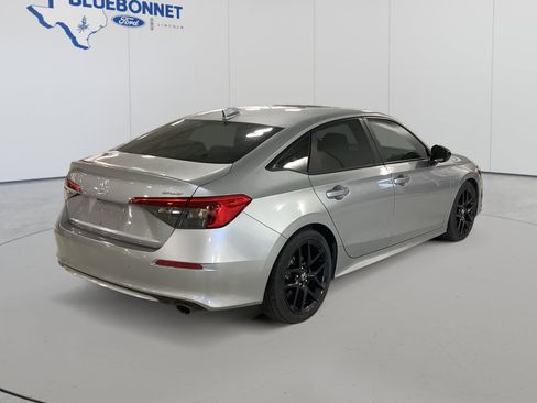 Used 2024 Honda Civic Sport image 4