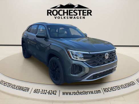 New 2026 Volkswagen Atlas Cross Sport SE AWD/4WD image 8