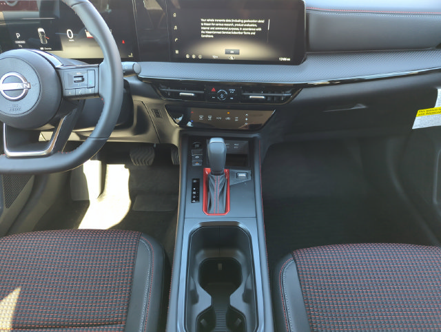 Used 2026 Nissan Kicks SR FWD image 21