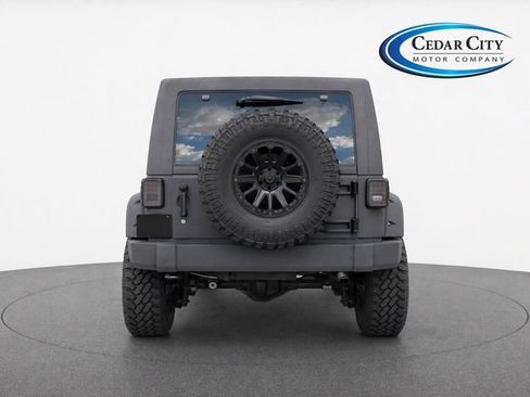 Used 2012 Jeep Wrangler Unlimited Sport AWD/4WD image 6