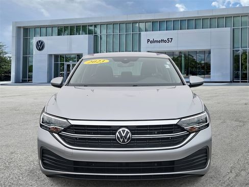 Used 2023 Volkswagen Jetta S image 2