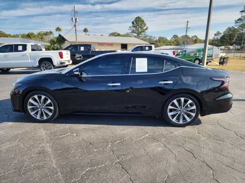Used 2021 Nissan Maxima Platinum w/ Sport Mat Group image 5