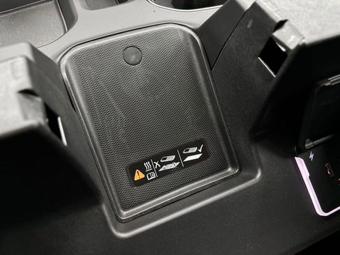 New 2026 GMC Sierra 1500 Elevation w/ Preferred Package image 30