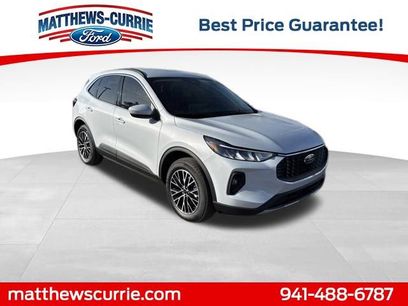 New 2026 Ford Escape SE