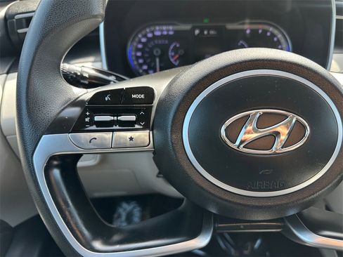 Used 2022 Hyundai Tucson SEL image 24