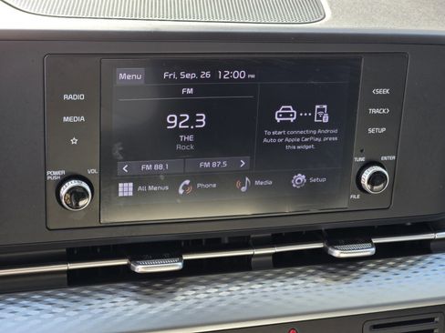 Certified 2024 Kia Carnival LX image 20