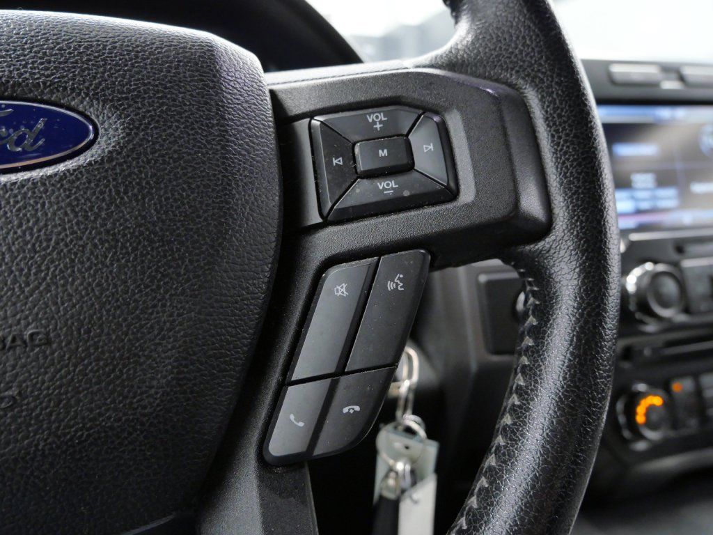 Used 2015 Ford F150 XLT w/ Equipment Group 302A Luxury AWD/4WD image 21