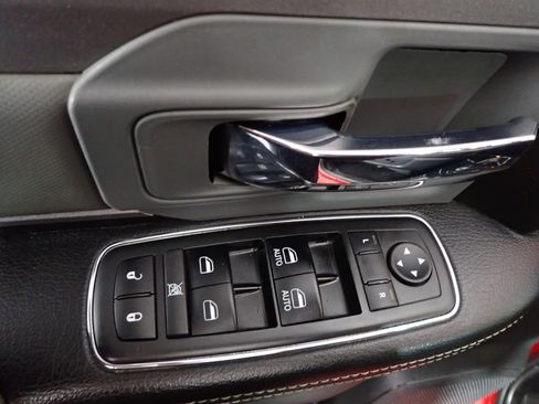 Used 2018 RAM 2500 Power Wagon image 19