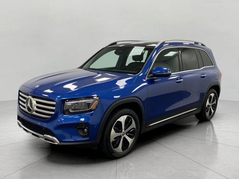 Used 2026 Mercedes-Benz GLB 250 4MATIC image 42