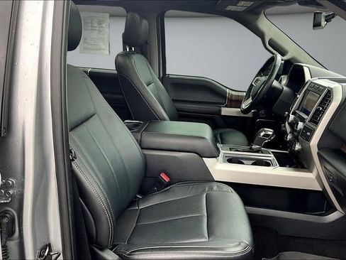 Used 2020 Ford F150 Lariat w/ Equipment Group 502A Luxury AWD/4WD image 29