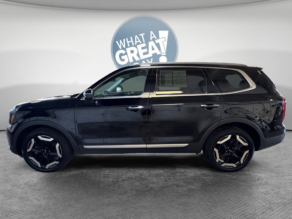 Certified 2024 Kia Telluride S w/ S Sunroof Package AWD/4WD image 7