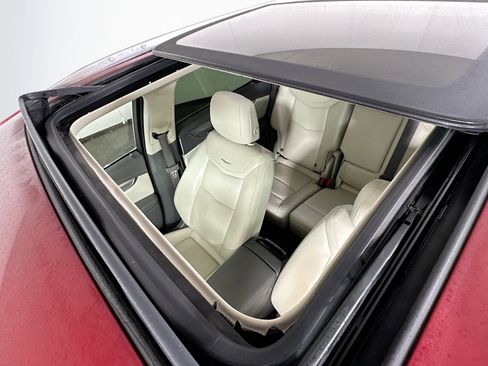 Used 2023 Cadillac XT5 Premium Luxury w/ Technology Package image 22