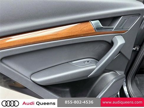 Certified 2023 Audi Q5 2.0T Premium w/ Convenience Package image 10